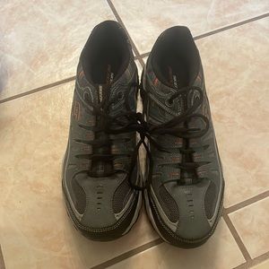 Sketchers memory foam size 11